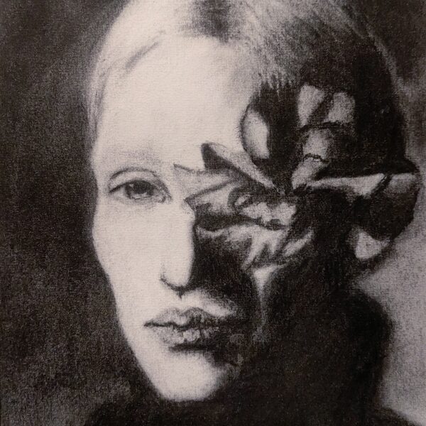 Ženskost, světlo a stín. - uhel na papíře 